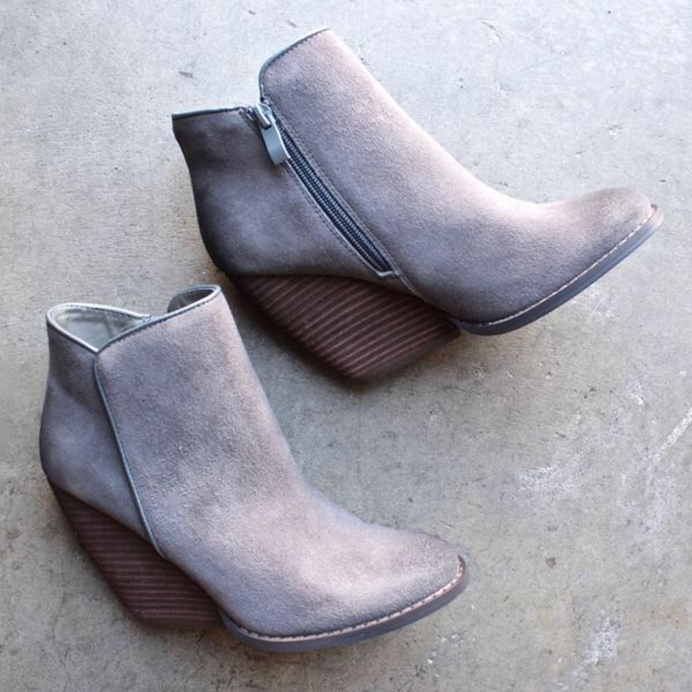 Charcoal Wedge Stacked Heel Ankle Bootie - Picture 5 of 5