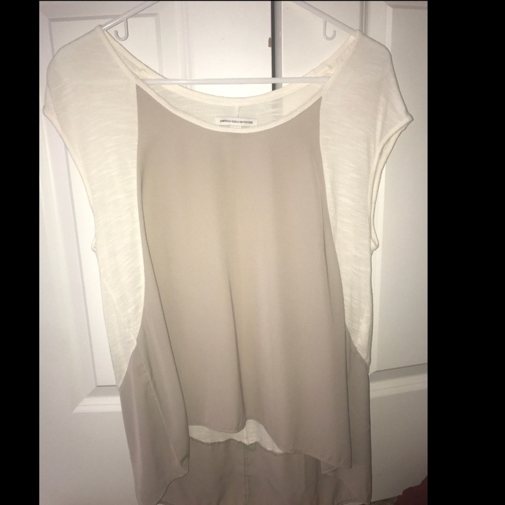 American Eagle flowy top