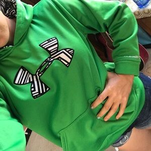 Under Armour Sweatshirt