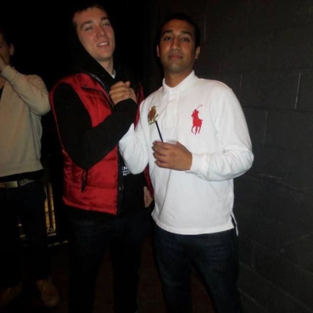 Meet your Posher, Dustin