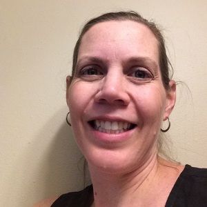 Meet your Posher, Esther