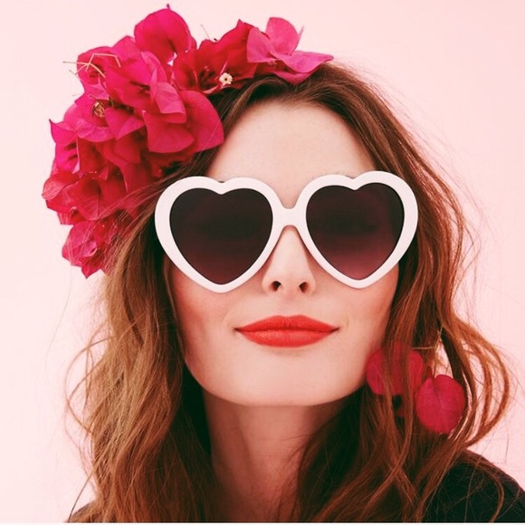 Heart Sunglasses - Picture 3 of 4