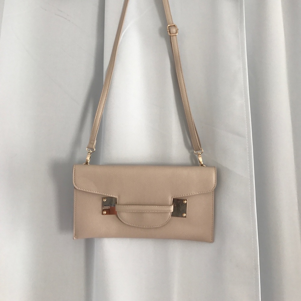 Nude envelope bag