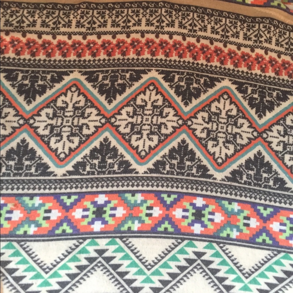 Pattern Top - Picture 2 of 2
