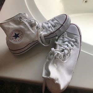 Like new High top white converse