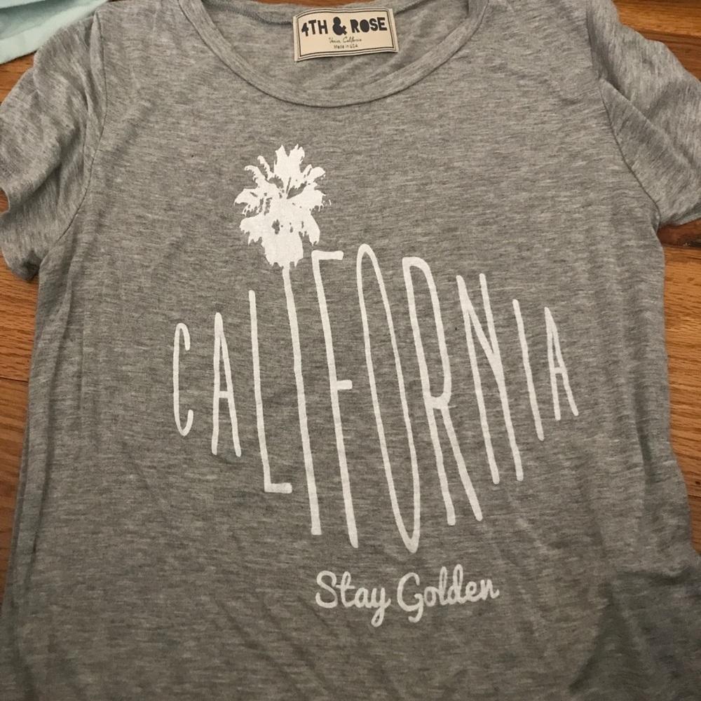 Soft cali tee