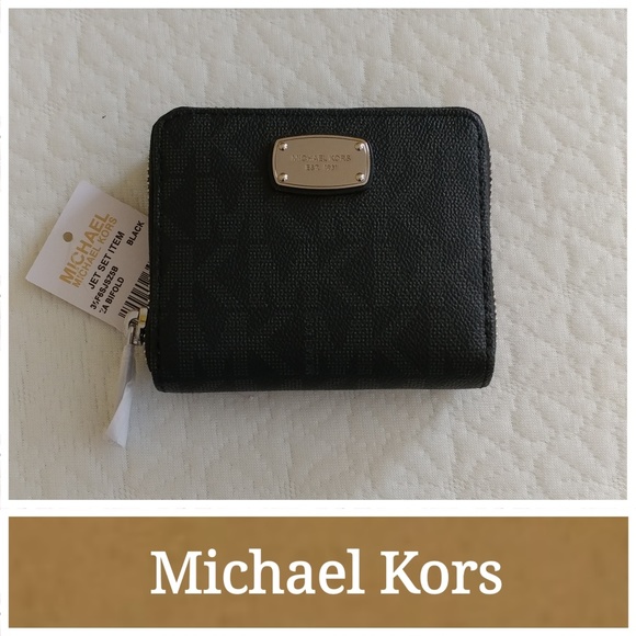 Michael Kors Handbags - 🆕 NWT Michael Kors Jet Set Wallet