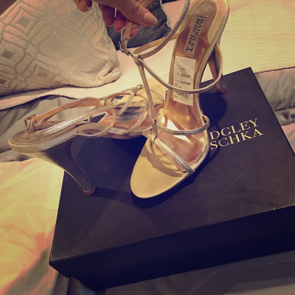 Badgley Mischka metallic Gold Sandal Heels!