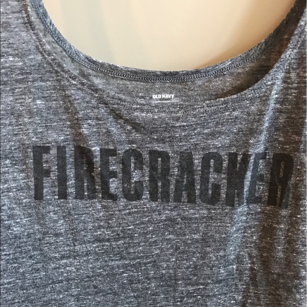 Grey tank - Picture 2 of 3