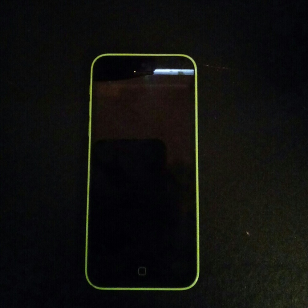 Green Iphone 5