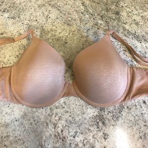 Victoria Secret size 32DDD! 🎉