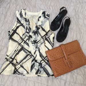 ⭐️Donating 5/1⭐️ Nanette Lepore Abstract Silk Top