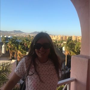 Meet your Posher, Sandra