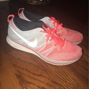 Nike Flyknit Trainer size 12