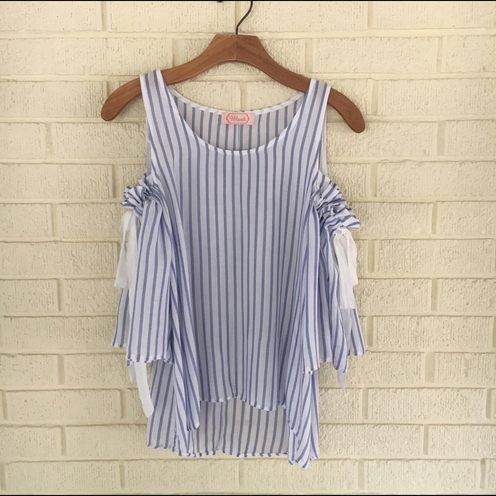 Blush Boutique Cold-shoulder top