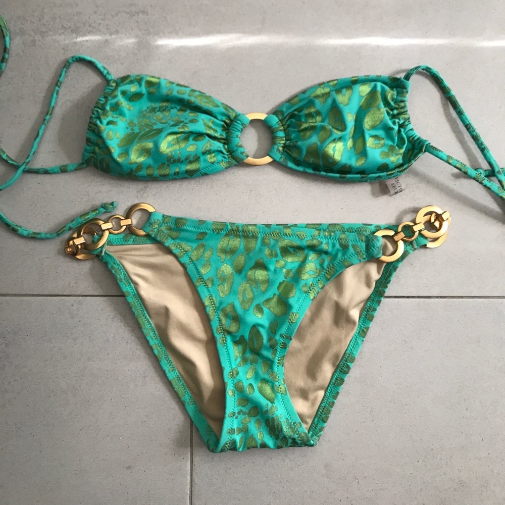 Victoria's Secret Bikini!