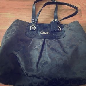 Super cute coach purse