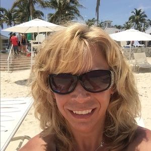 Meet your Posher, Rachelle