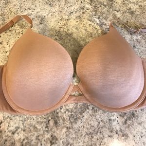 32DD Victoria Secret T-Shirt Bra!💋