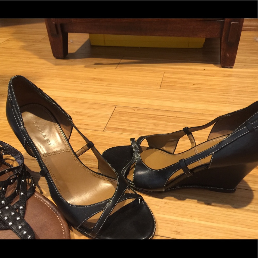 Wedge sandals