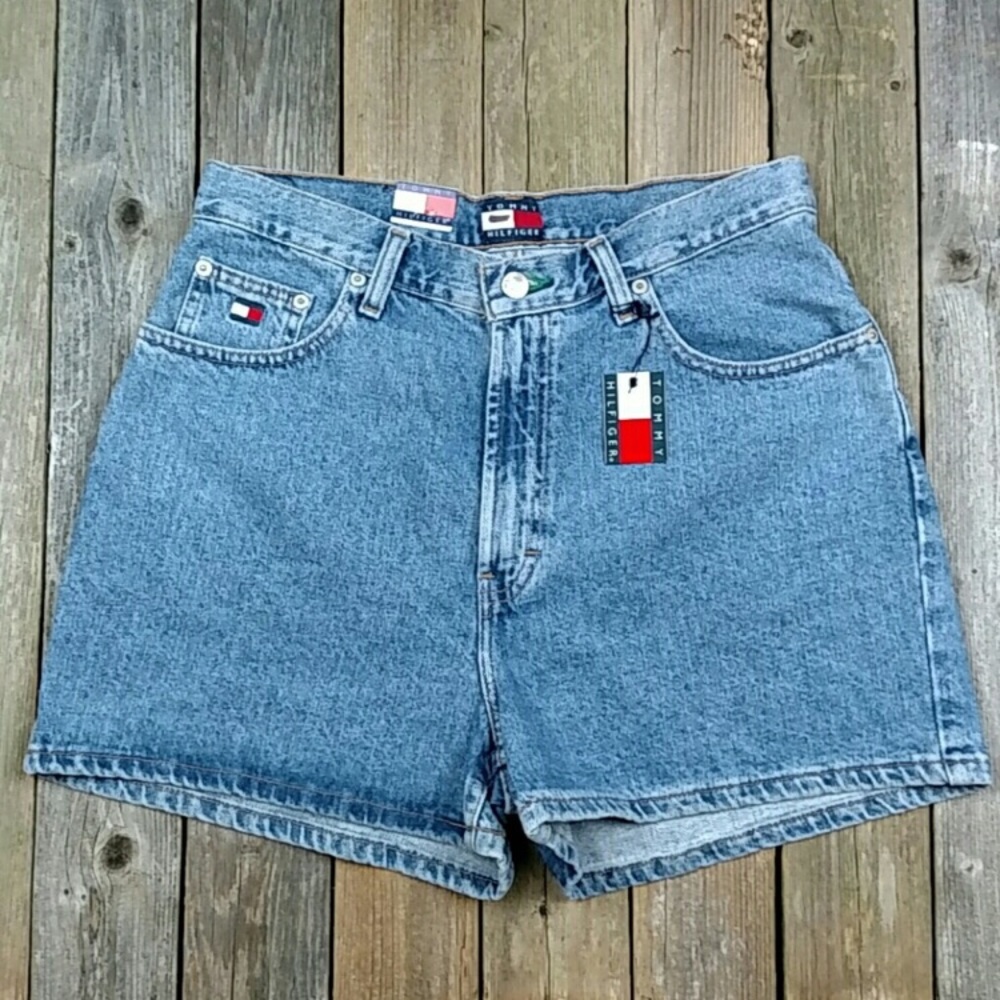 NWT Vintage '99 Tommy Hilfiger High Waisted Shorts