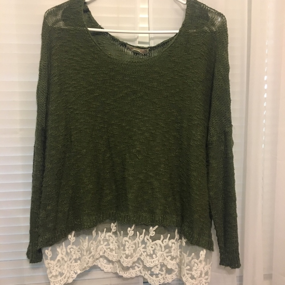 Green Lace Sweater💫