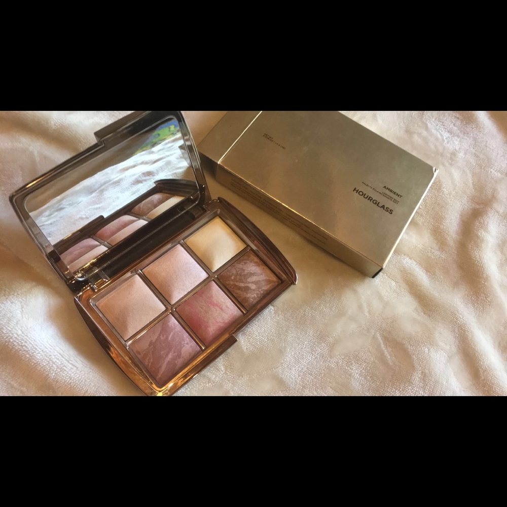 2016 Hourglass Ambient Lighting Edit Palette