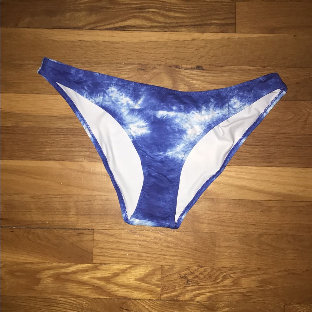 Royal Blue & White Tie Dye Swim Bottoms!
