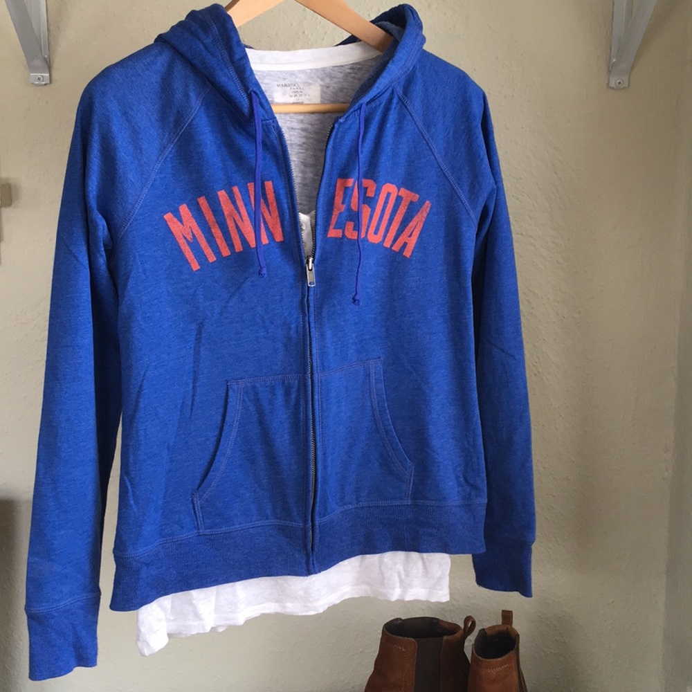 NEW Minnesota Fleece Lined Hoodie sz Small