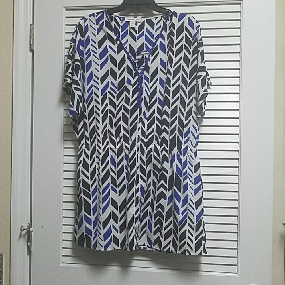 Blue patterned tunic