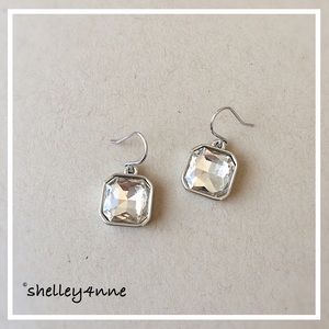 Retro Glam Clear Drops