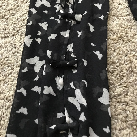 Lauren Conrad Butterfly Patterned Blouse - Picture 2 of 3