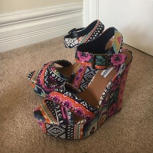Steve Madden Winonna Wedges