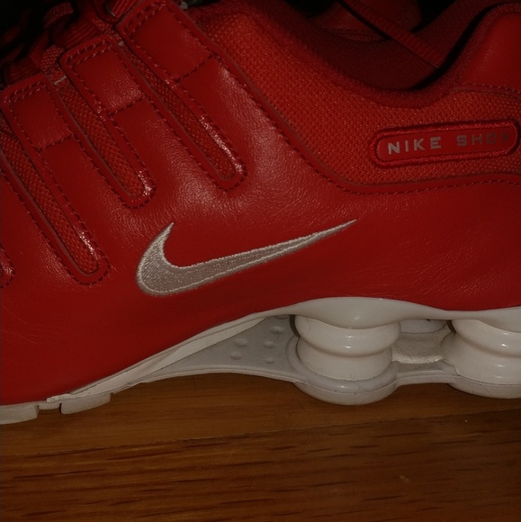 Nike shoes - Picture 2 of 2
