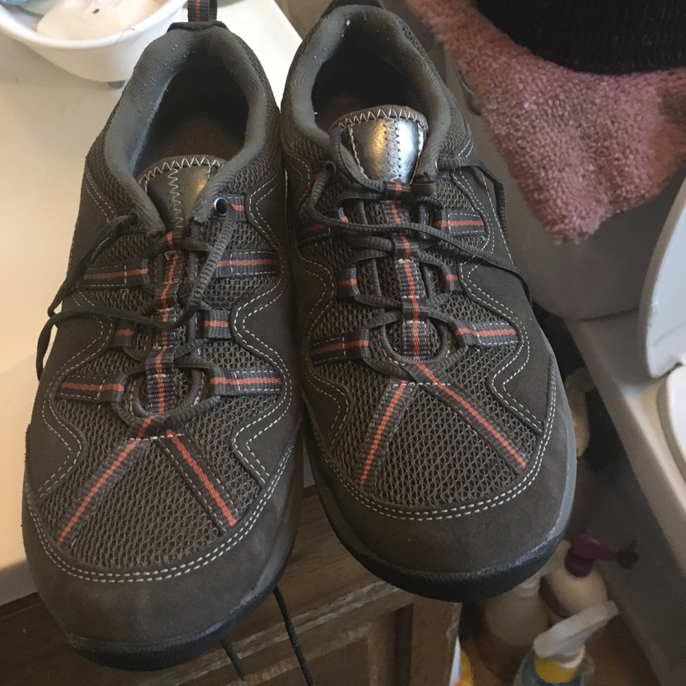 Privo shoes