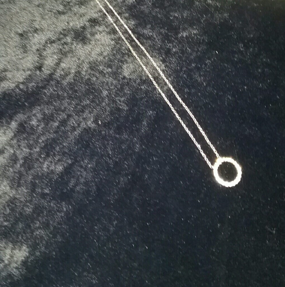 Circle Pendant Necklace
