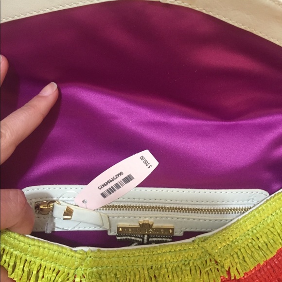 🆕 Henri Bendel Festive Clutch - Picture 7 of 7