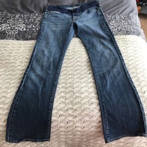 Reposh: Maternity Jeans