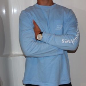 Vineyard Vines long-sleeved tee