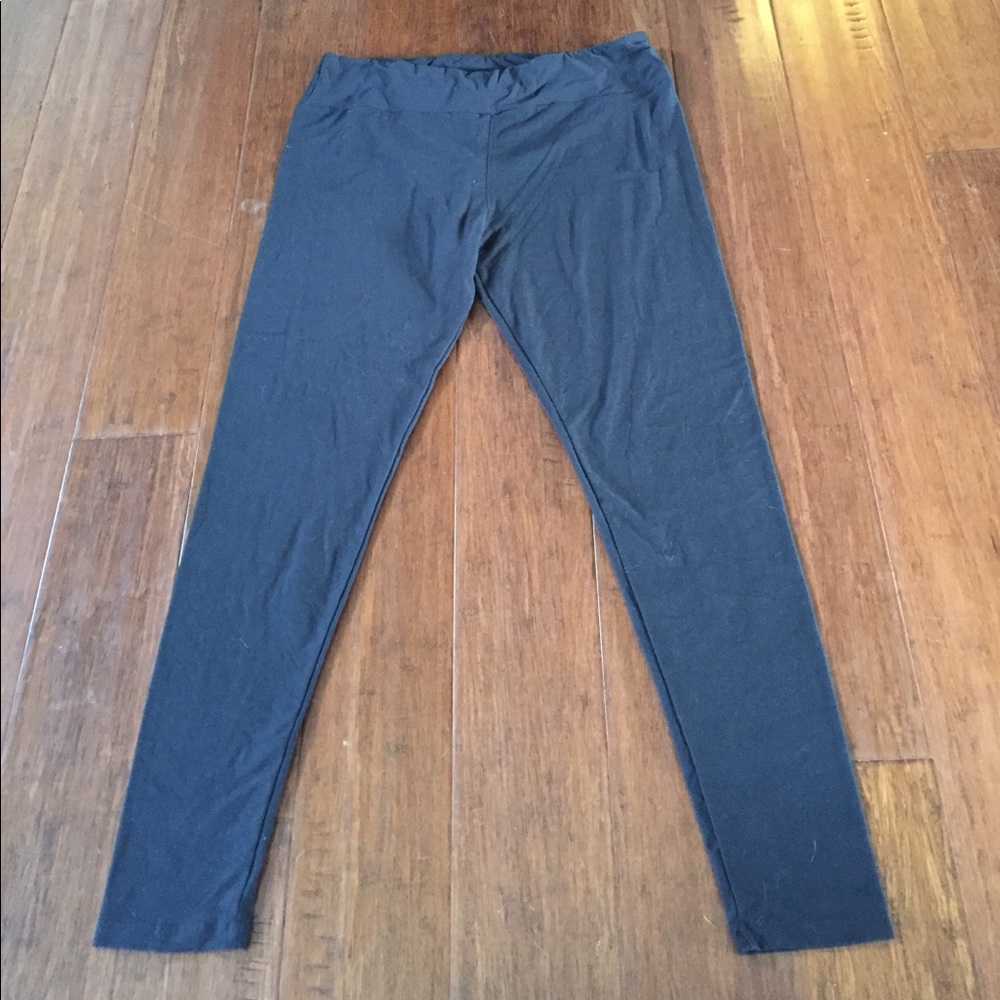 solid color Lularoe leggings