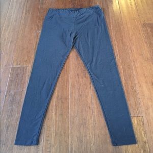 solid color Lularoe leggings