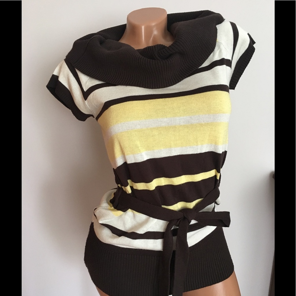 Short Sleeve Blouse