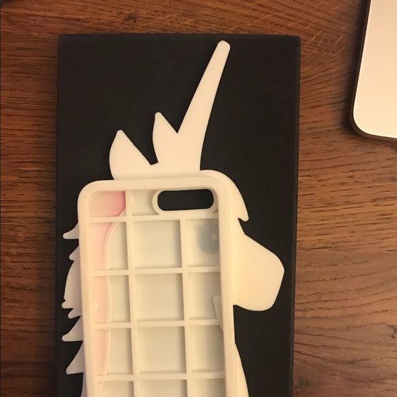 Unicorn IPhone 7 plus phone case - Picture 3 of 4