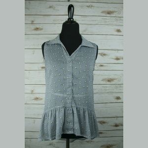 Mossimo hi low sleeveless button up with bunnies