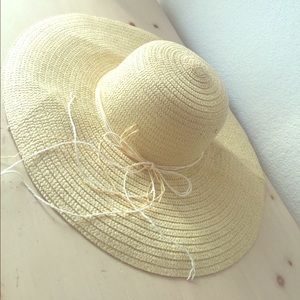 Sun hat