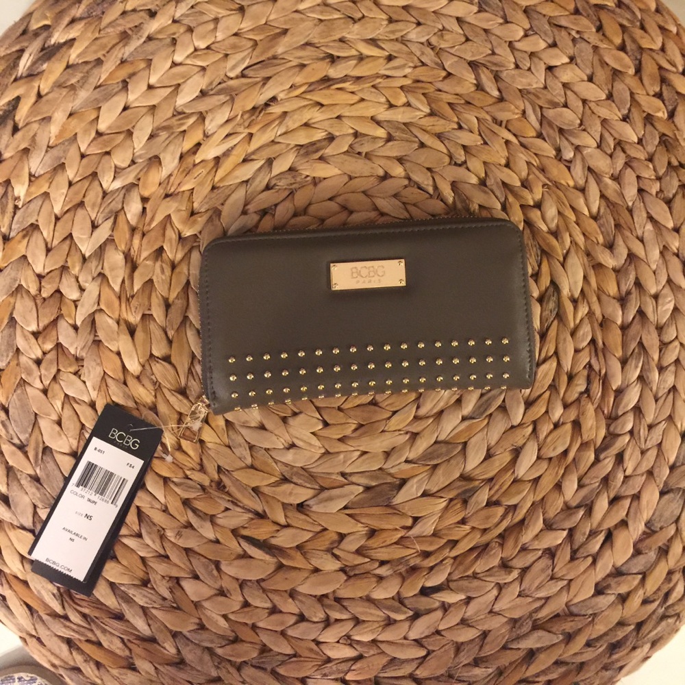 Gray BCBG wallet