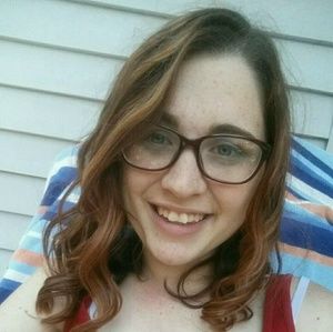 Meet your Posher, Briana