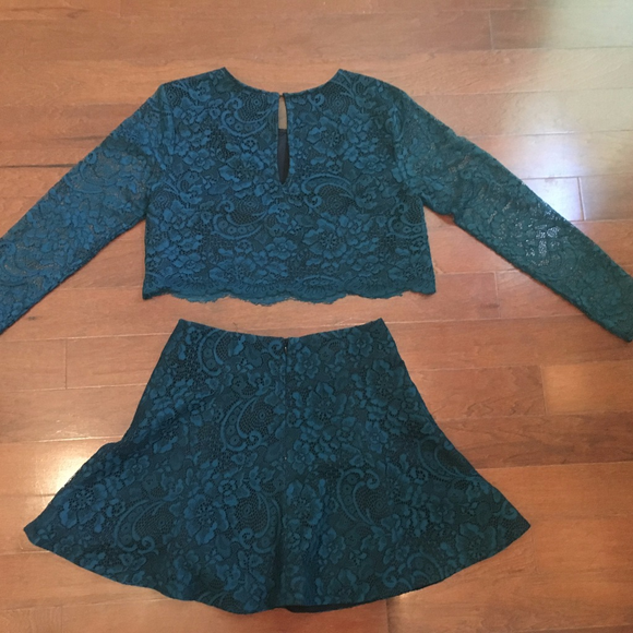 Two-piece dress set - Picture 4 of 6