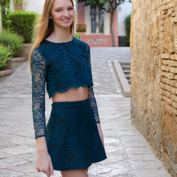 Two-piece dress set - Picture 2 of 6