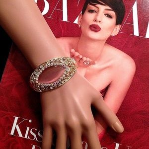 CLOSET CLOSING - Oval Bracelet